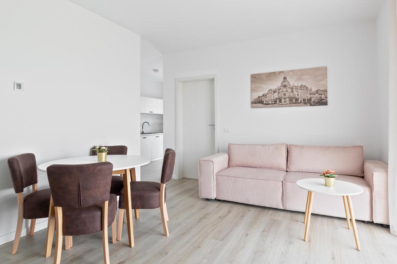Grand Hill Flats Lejlighed Oradea Eksteriør billede