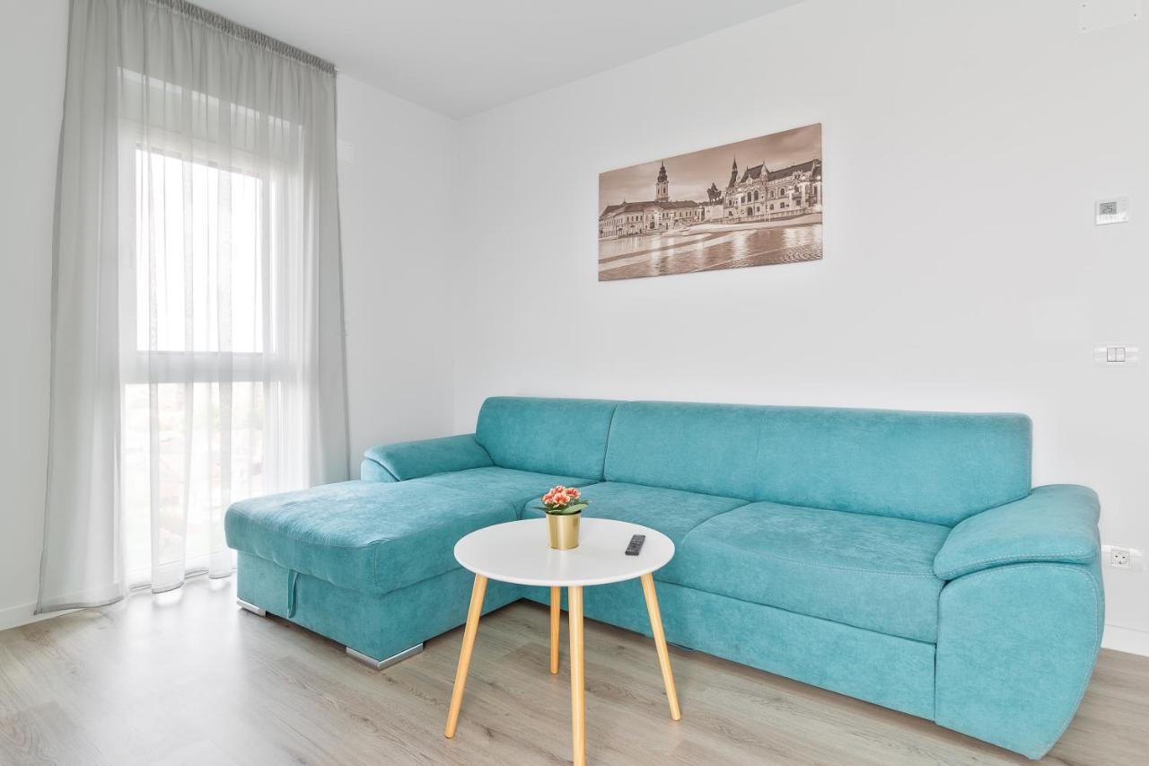 Grand Hill Flats Lejlighed Oradea Eksteriør billede