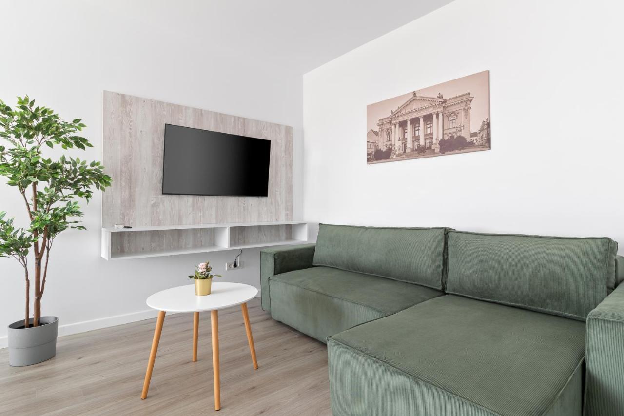 Grand Hill Flats Lejlighed Oradea Eksteriør billede