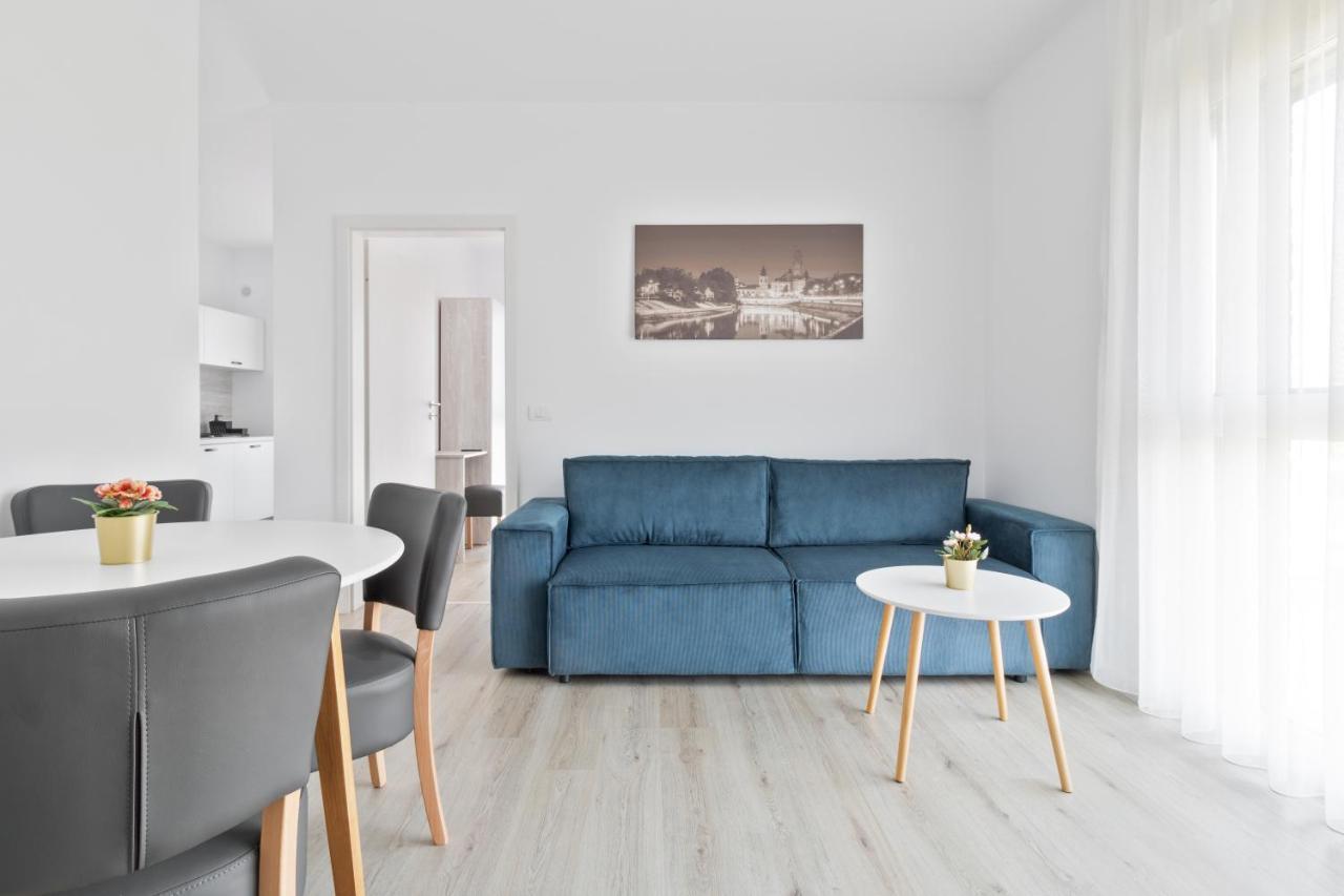 Grand Hill Flats Lejlighed Oradea Værelse billede